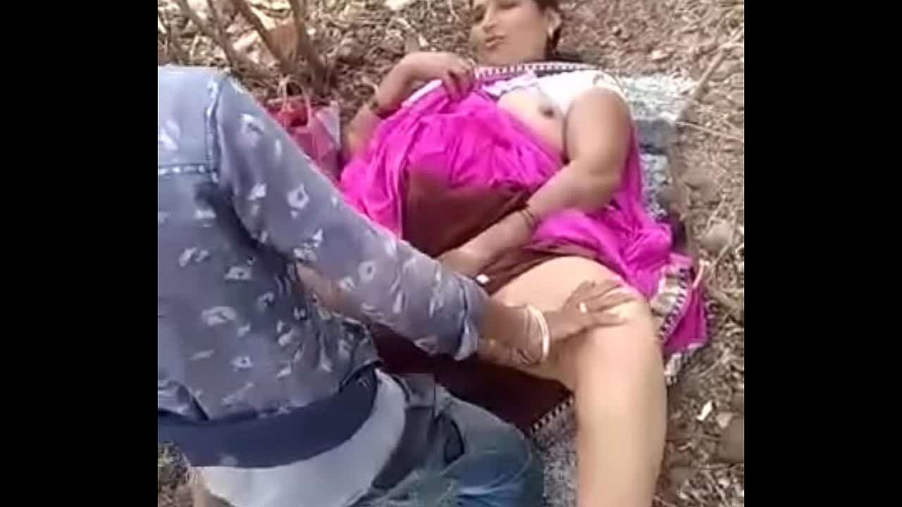 Download Desixxxvideo - Indian desi xxx video download siser incest sex hindi audio