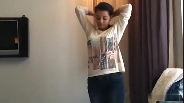 desi mms of delhi college girl sex with lover at hotel