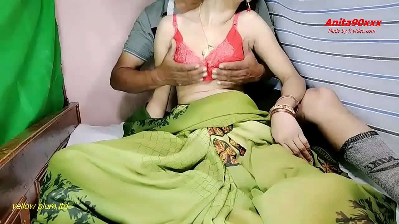 Indian hot sexy sister giving blowjob to big brother hd xxx