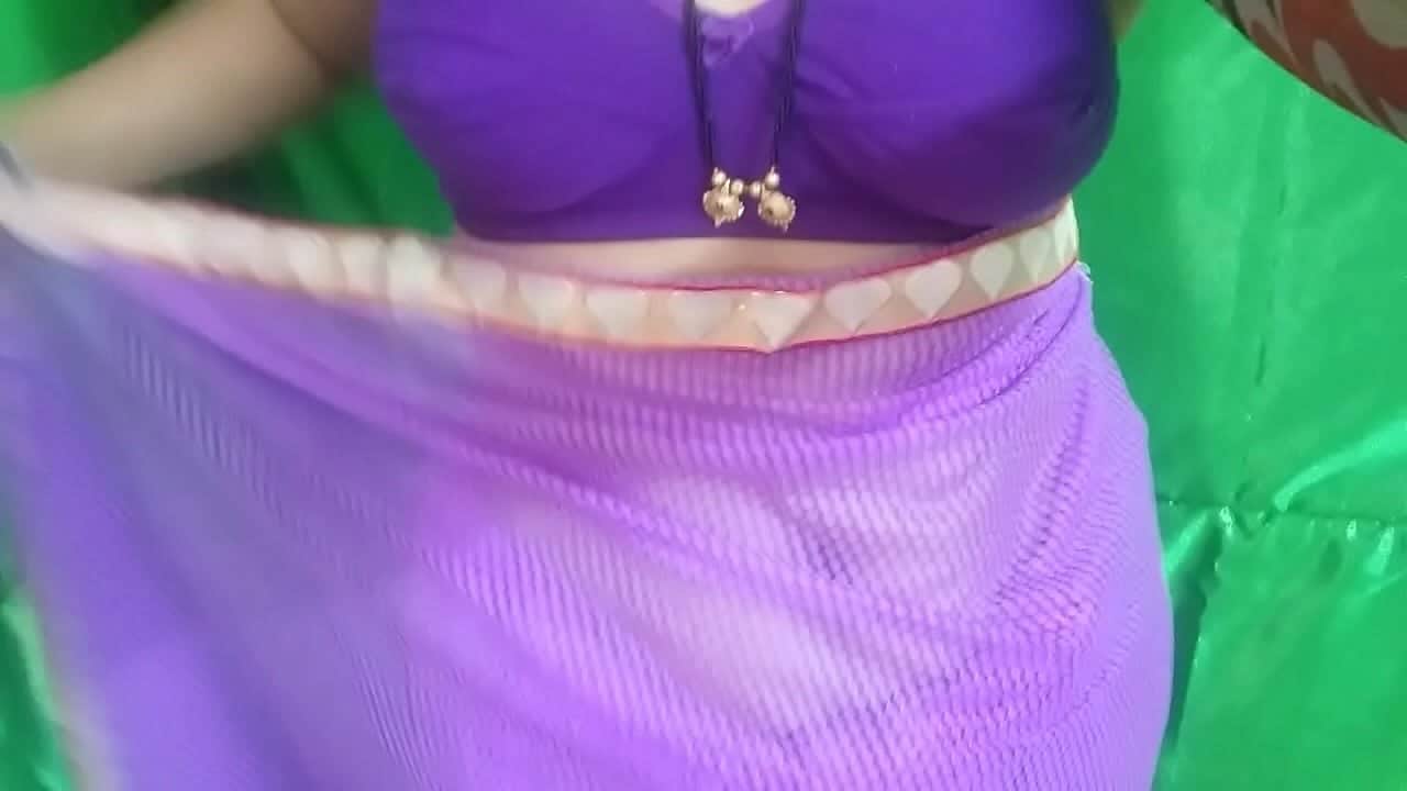 kerala new sex video amateur mallu mom in saree seducing