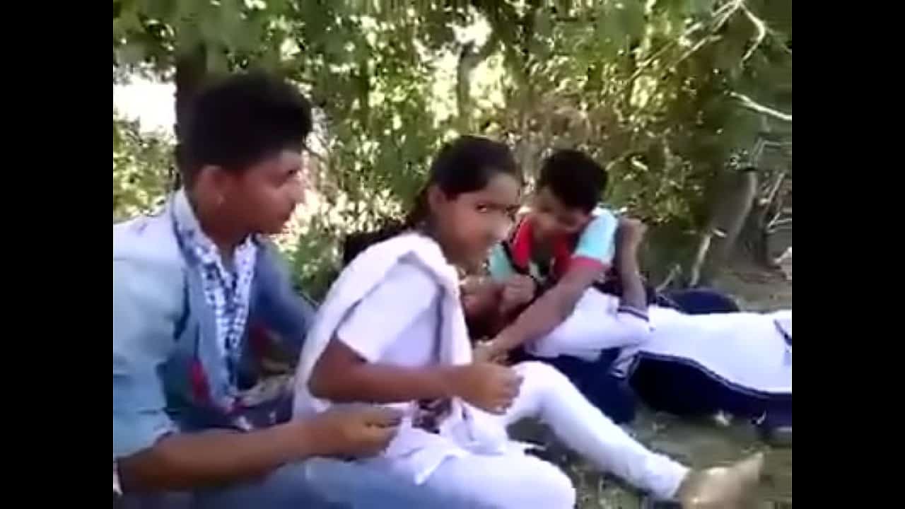 Indian teen school girl xnxx group sex porn xxx video photo