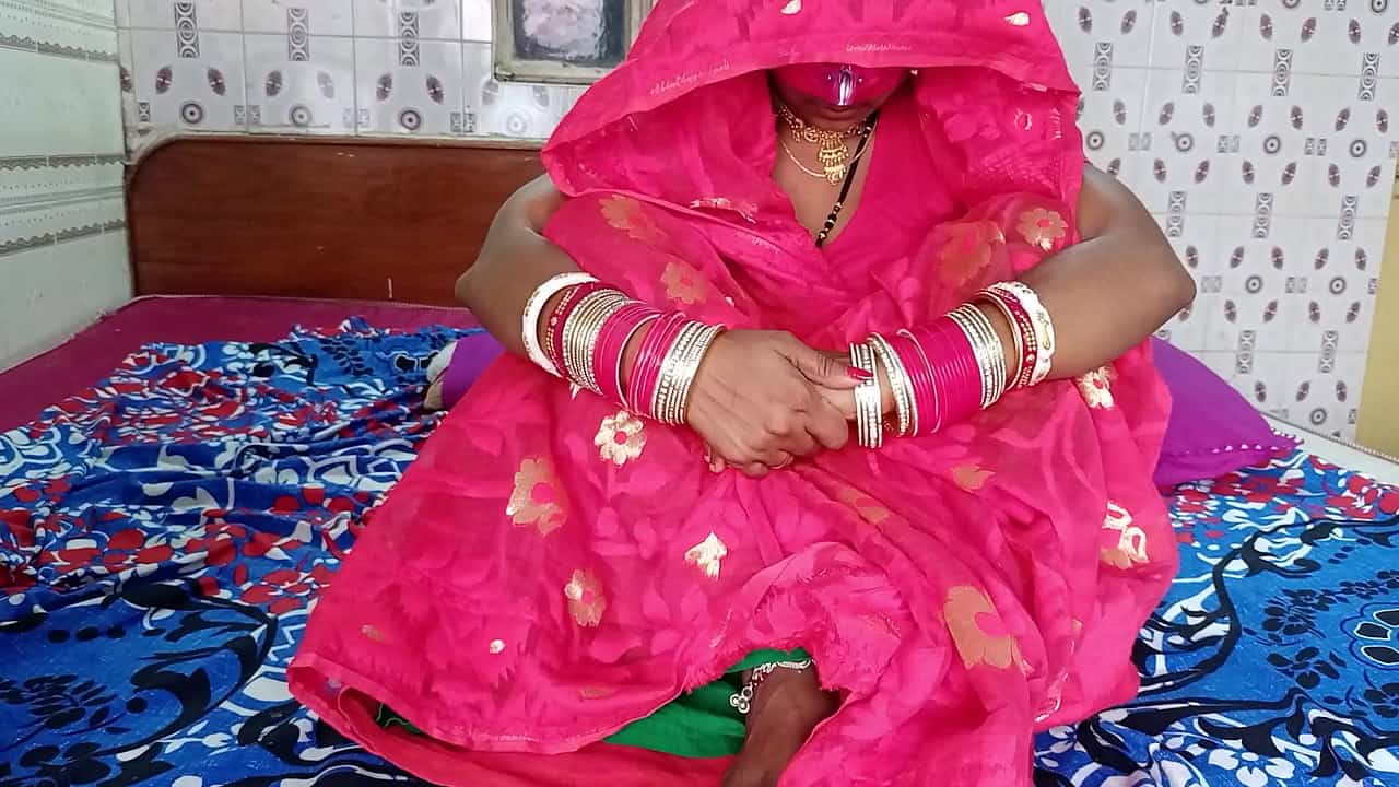 नयी नयी शादी हुई भाभी को चोद दिया ससुर ने