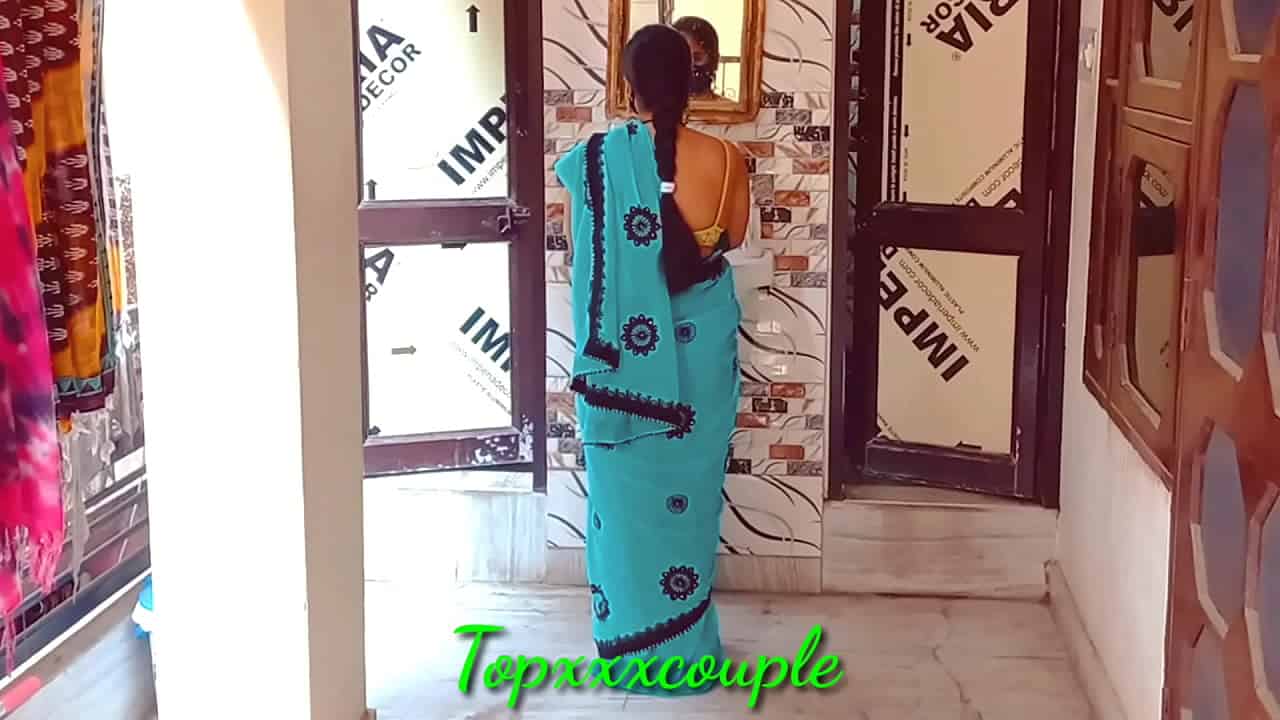 X video hindi saree paheni hui ladki ki jordar chudai