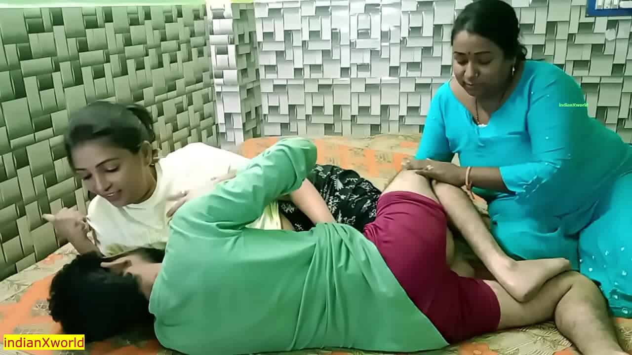 Hindi XXX hot sex Indian girl share her boyfriend with bhabhi
