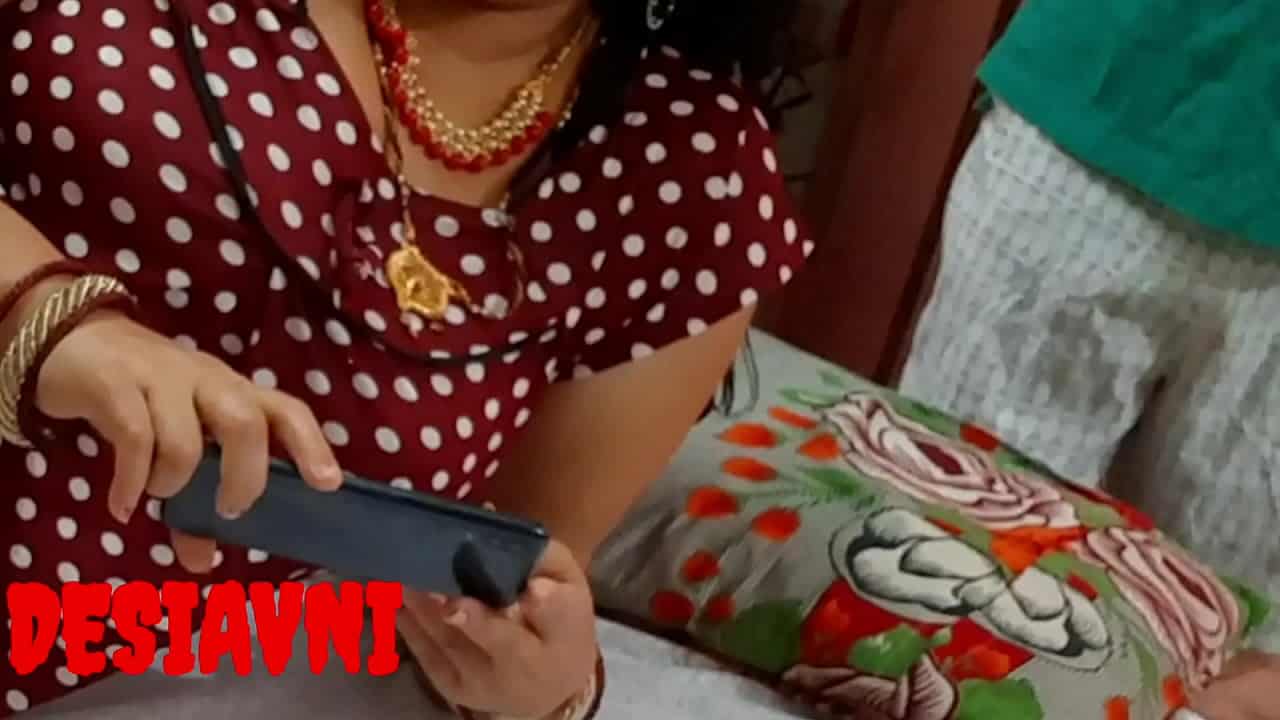 hot indian aunty picture
