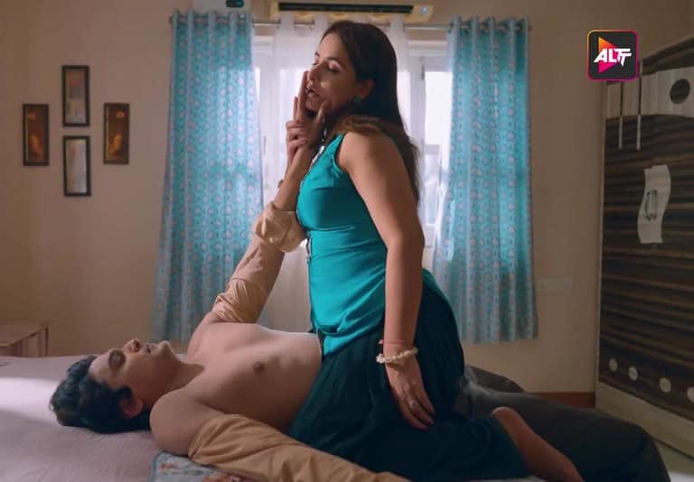 Rangeen Kahaniyan 25 2025 Altt App Hindi Hot Web Series Episode 2