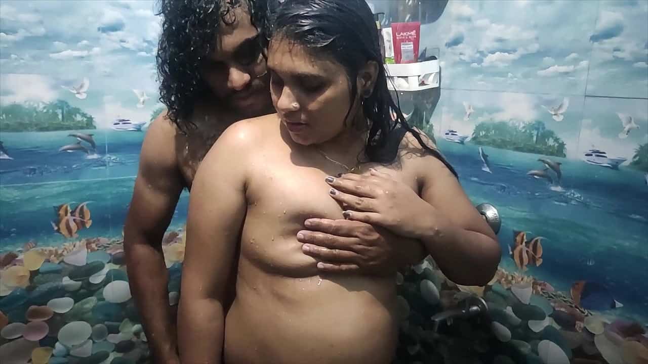Free Indian Porn XXX Romantic Bathroom Moments of Malayali Couple Intimate Sex