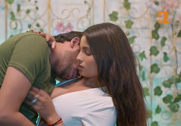 Aakhri Sukh 2026 Rioplus Hindi Hot Web Series Episode 2